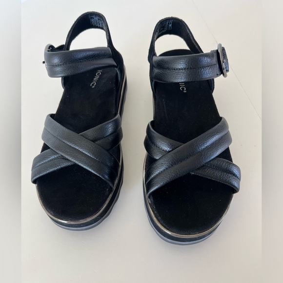 Vionic Reyna Black Platform Ankle Stap Sandals Size 9 - Picture 2 of 12